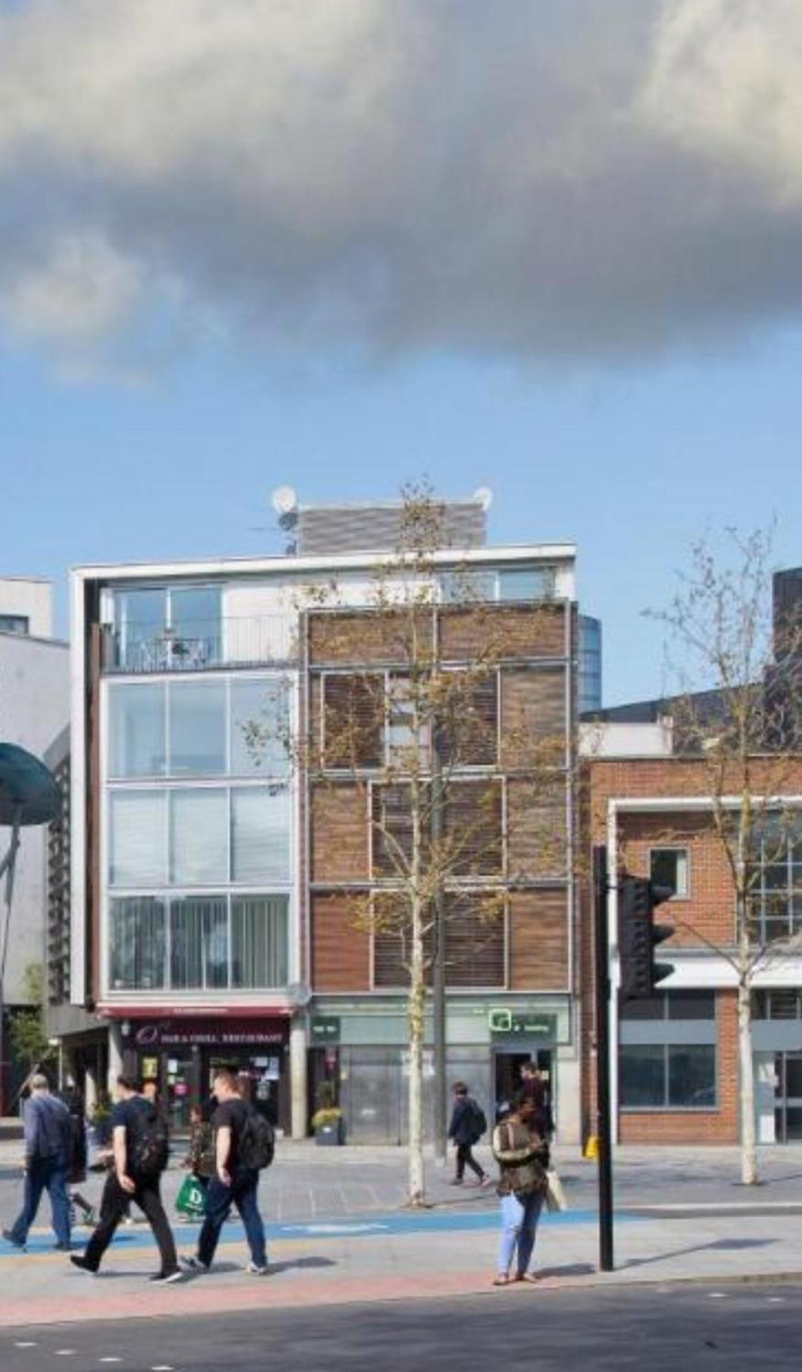 Lovely 2-Bed, Sleeps 6, Near Stratford Station & Abba Voyage, Лондон Экстерьер фото